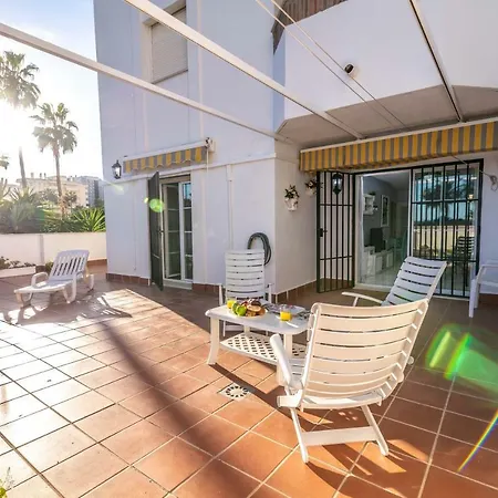 アパート N&a Timon 1 - 3br Oceanfront ベナルマデナ